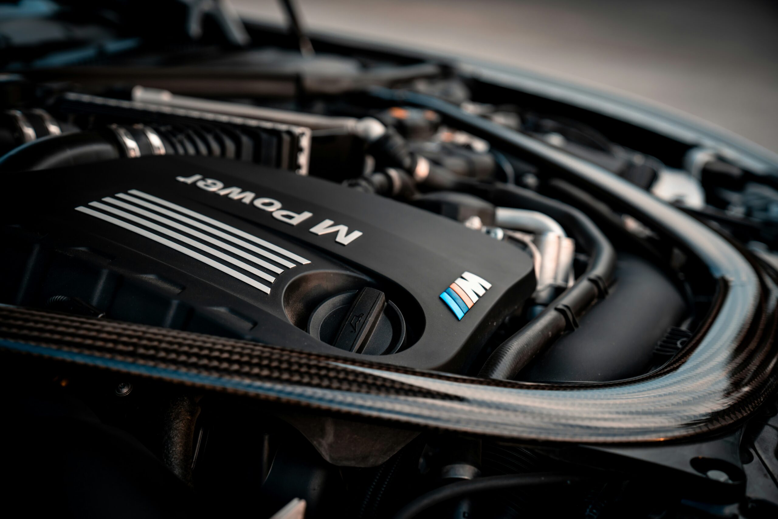Sunol, CA – What’s Making Your Cadillac Escalade’s Engine Knock Under Load?